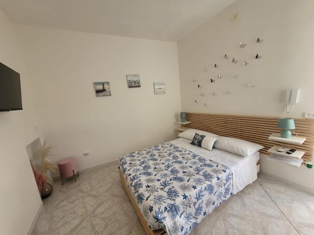 Casa Di Eva Lejlighed Napoli Eksteriør billede